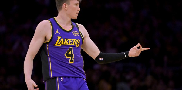 美媒设想三方交易：湖人得维金斯辅佐詹东 八村塁&amp;amp;克内克特赴热火