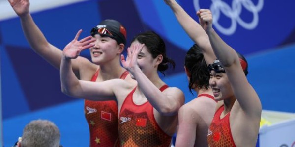 新葡萄8883官网AMG-“我们中国人也可以！”中国接力女队打破美澳垄断