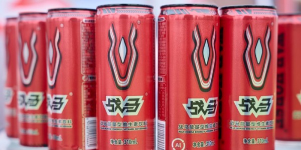 新葡萄8883官网AMG-长沙球场青春飞扬，球员驰骋绿茵诠释热爱|奔跑|战马|能量|马力|绿茵场_新浪体育_新浪新闻